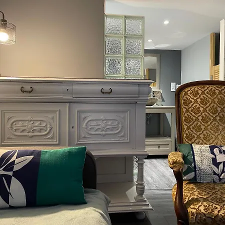 Le Cormier De Aubin Bed & Breakfast *